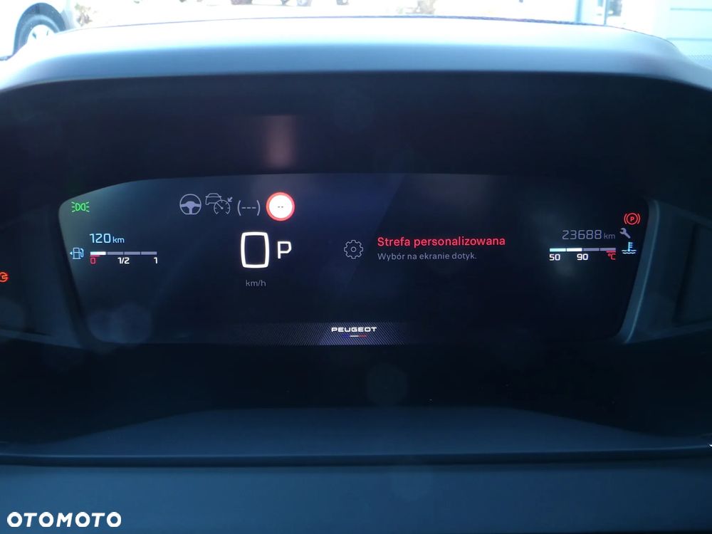Peugeot 2008 1.2 PureTech Active Pack S&S EAT8 - 29