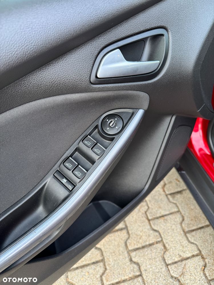 Ford Focus 1.6 TDCi DPF Trend - 11