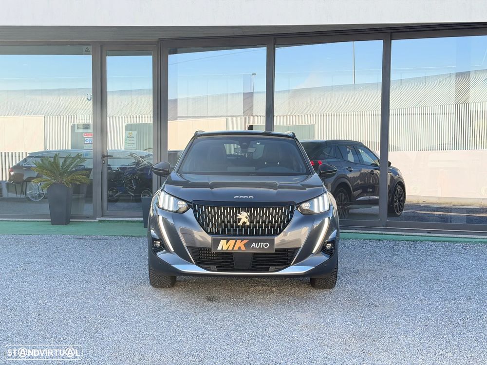 Peugeot 2008 PureTech 130 EAT8 GT - 2