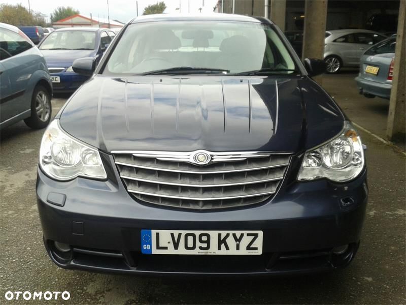 CHRYSLER SEBRING ATRAPA GRILL EMBLEMAT 07-12R - 1