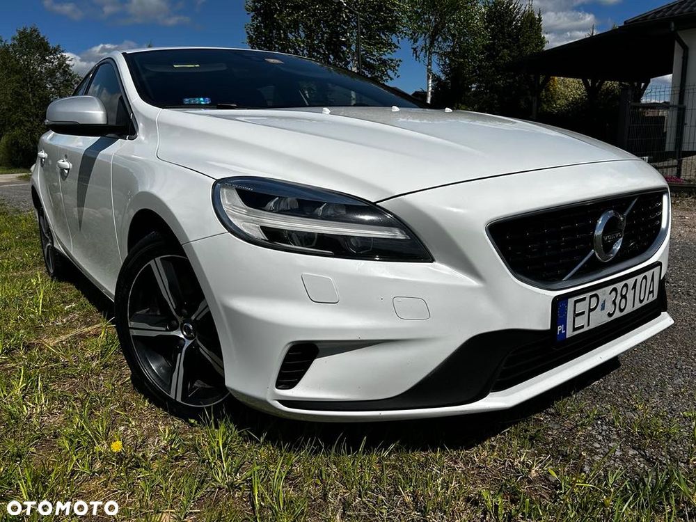 Volvo V40 T5 Drive-E R-Design Kinetic - 1