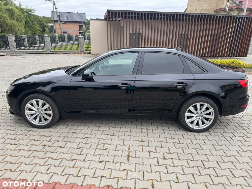 Audi A4 Limousine - 6