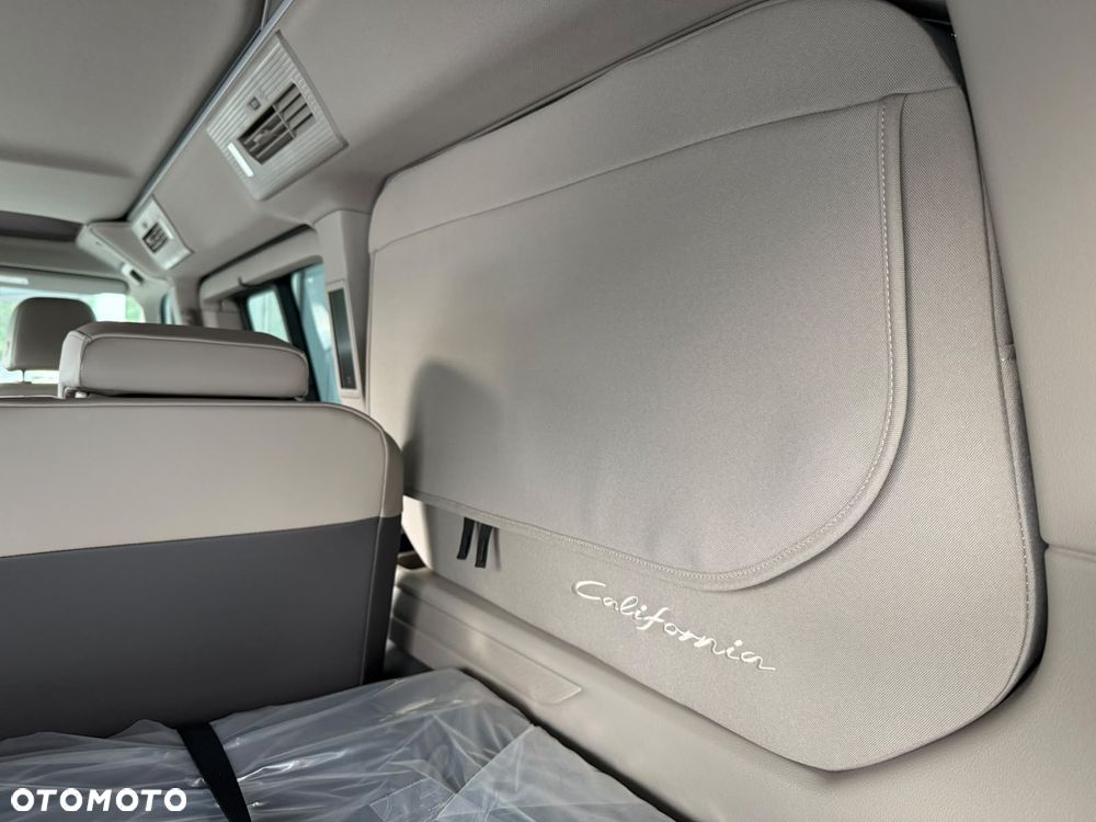 Volkswagen California - 11