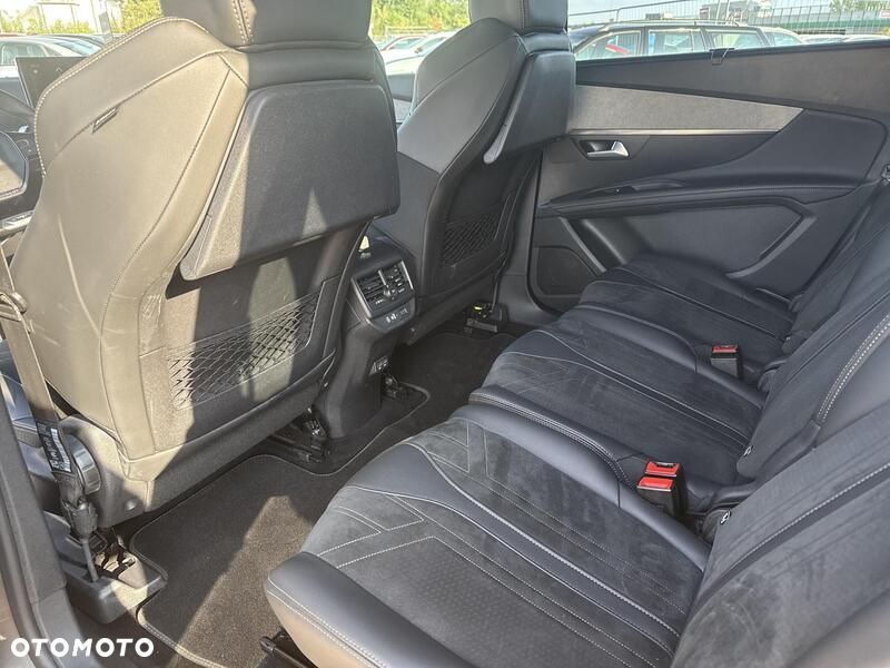 Peugeot 5008 - 22