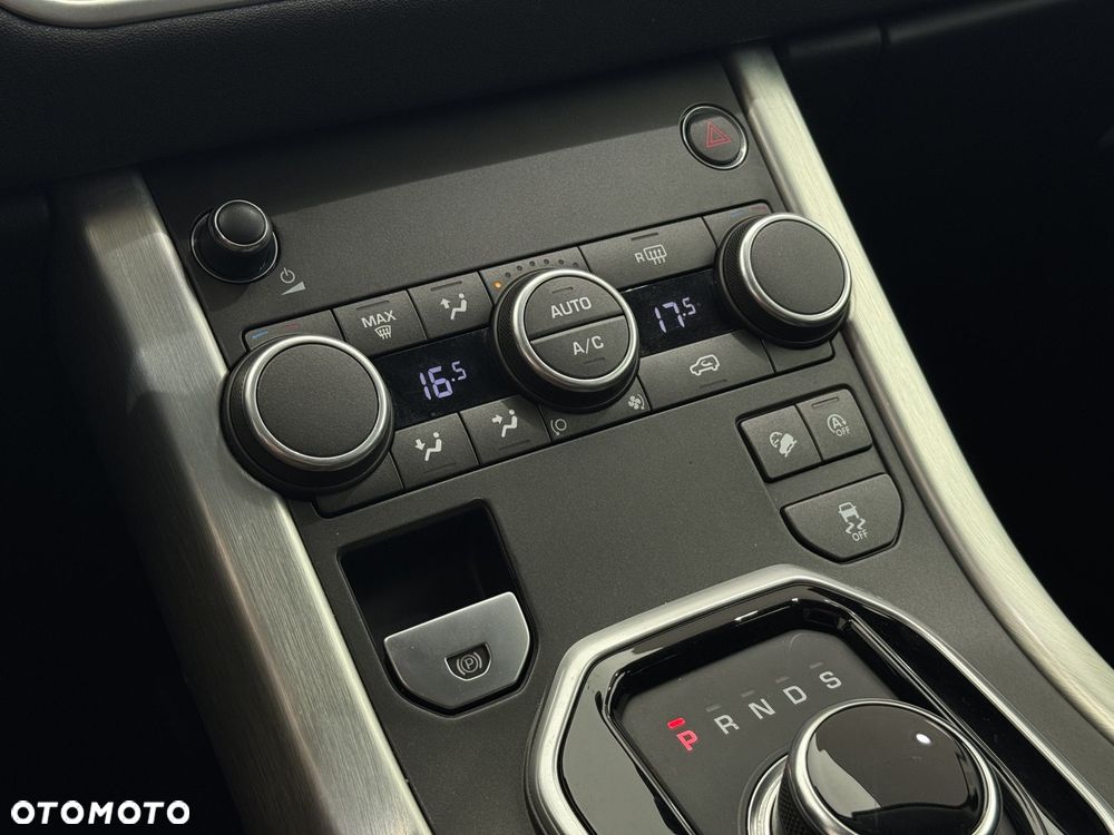 Land Rover Range Rover Evoque - 24