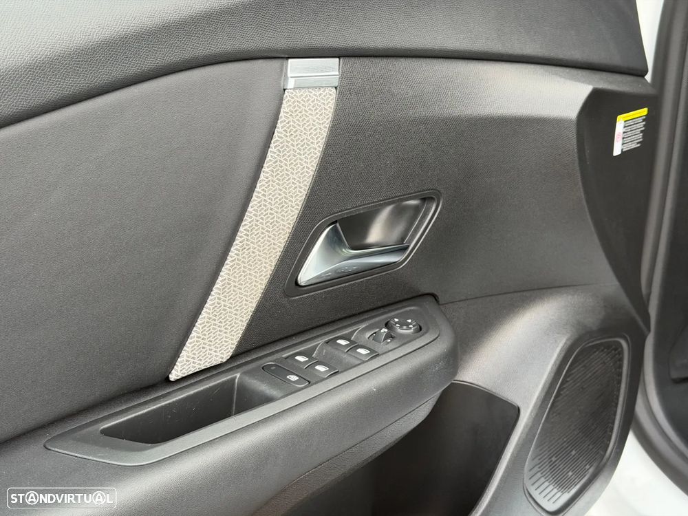 Citroën C4 1.2 PureTech Plus - 20