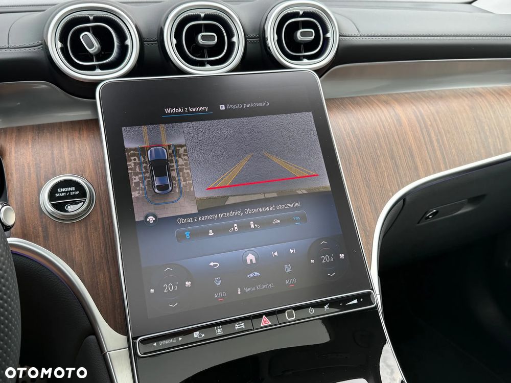 Mercedes-Benz GLC - 12