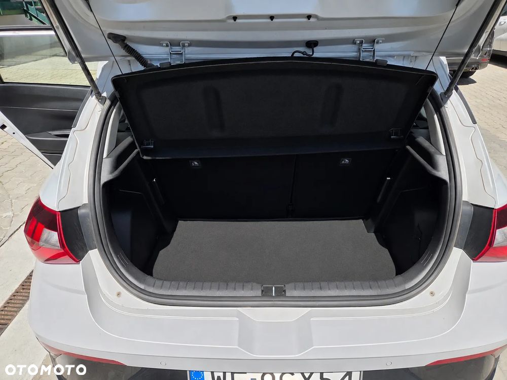 Hyundai i20 1.0 T-GDi Modern DCT - 13