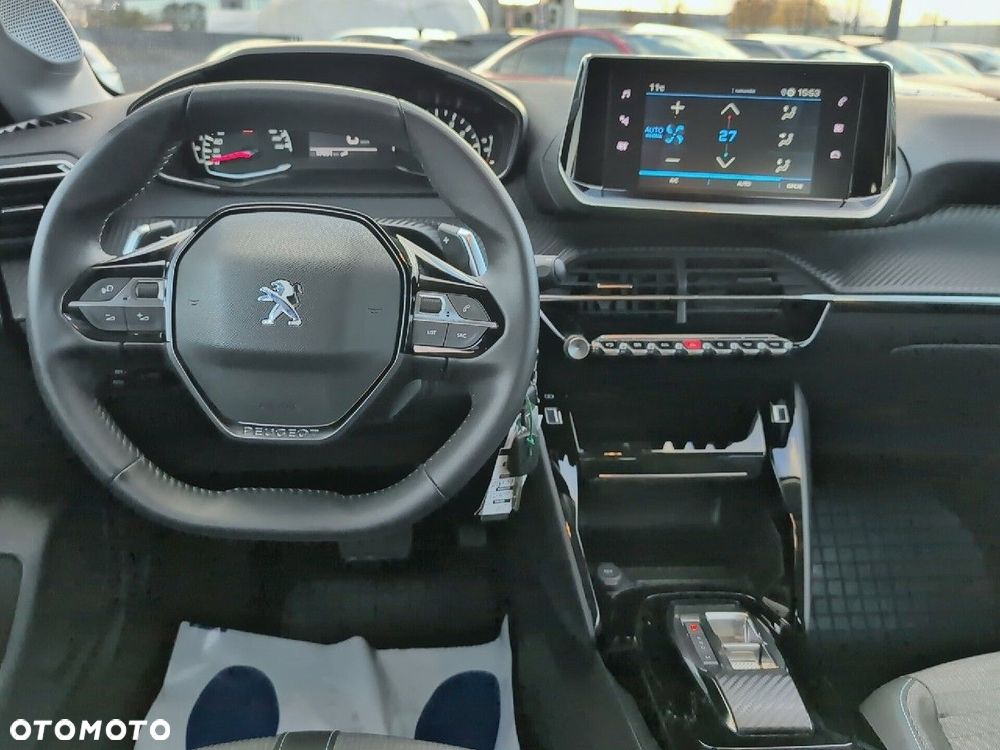 Peugeot 208 1.2 PureTech Allure Pack S&S EAT8 - 11