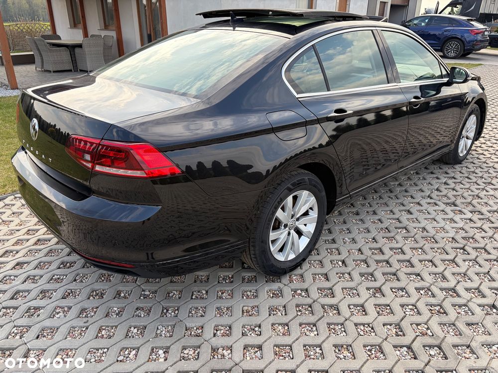 Volkswagen Passat 2.0 TDI SCR DSG Comfortline - 3