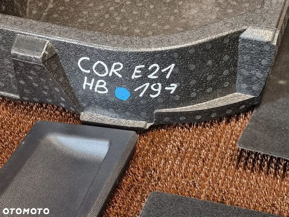 TOYOTA COROLLA E21 HB od 2019r Podłoga Półka Schowek Przegrógka Styropian Bagażnika Osłona Psa Tył - 2