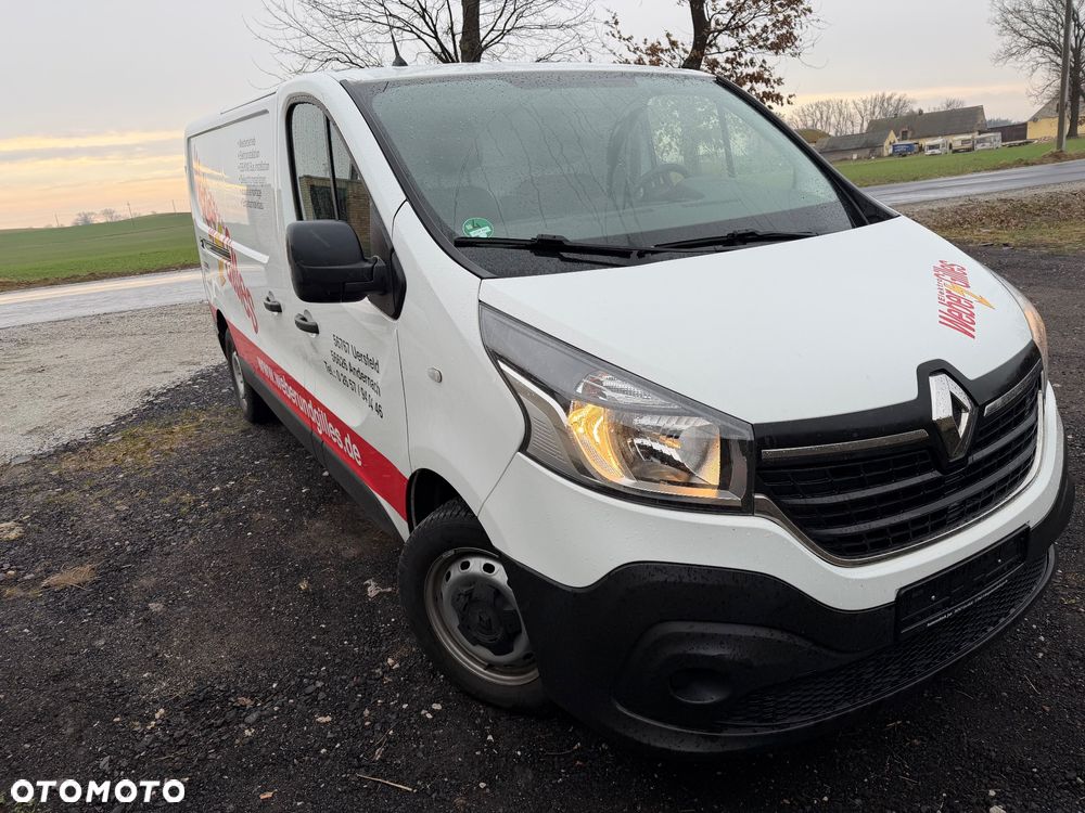 Renault Trafic - 2