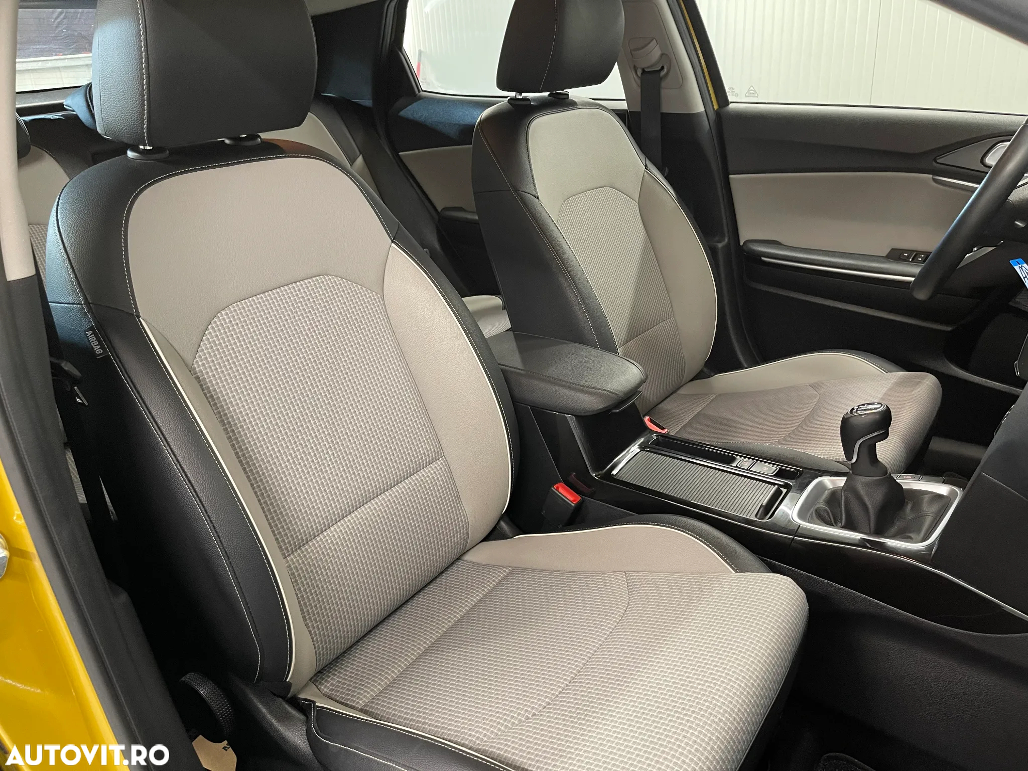 Kia XCeed 1.6 DSL 6MT Style - 9