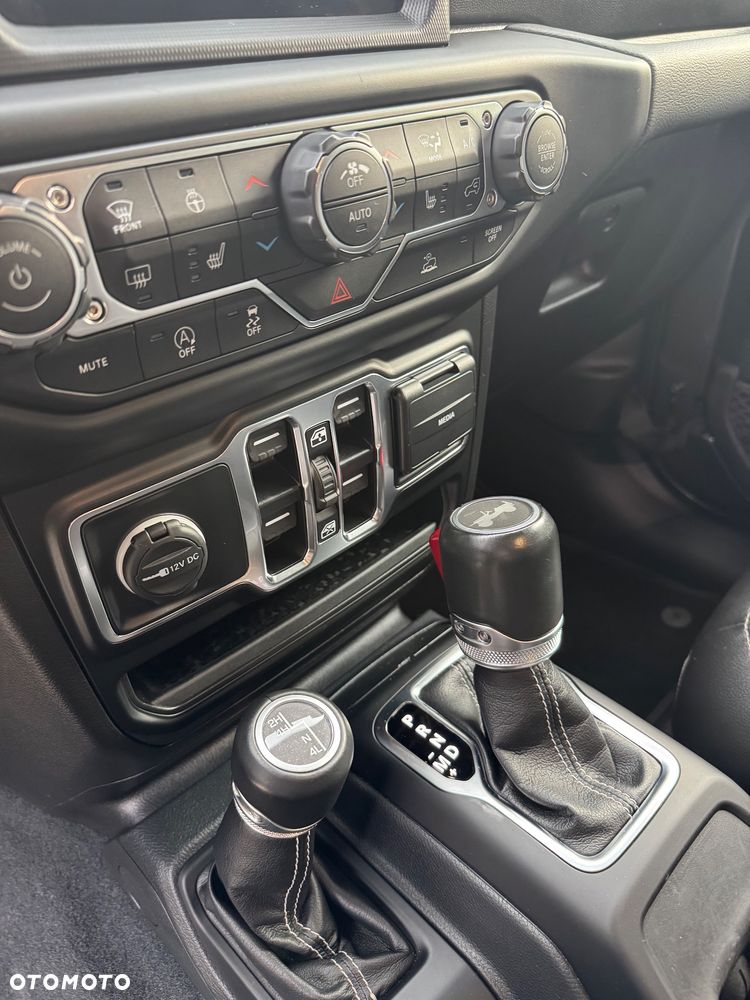 Jeep Wrangler 2.0 T-GDI Hardtop AWD Automatik Sahara - 9