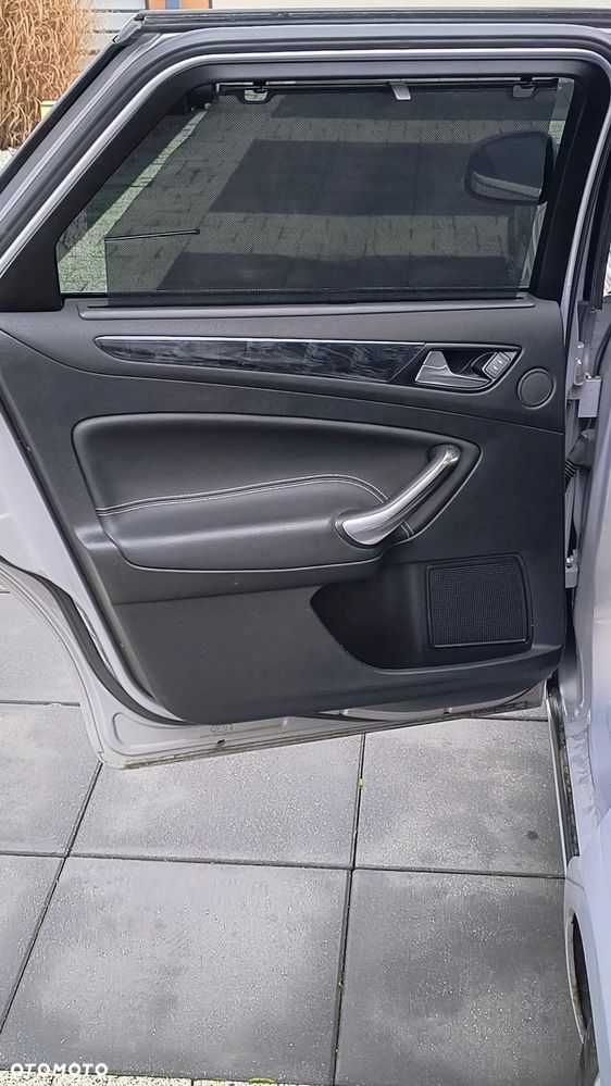 Ford Mondeo 2.0 TDCi Titanium X - 18