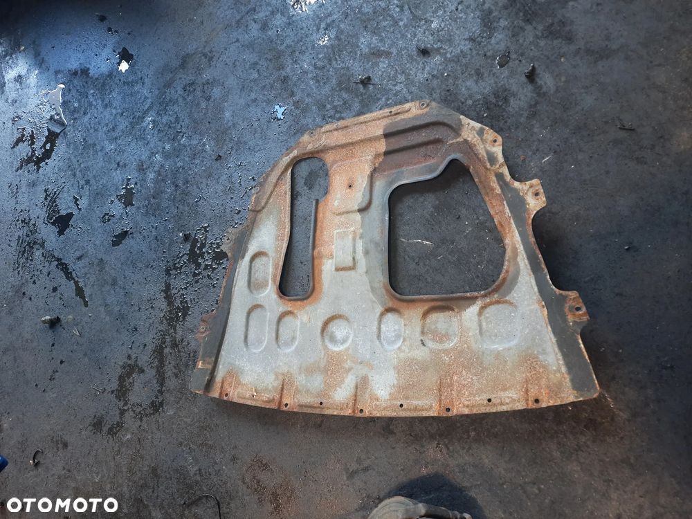 Pokrywa silnika Łada Vesta 2017r!!Wysyłka!! - 1