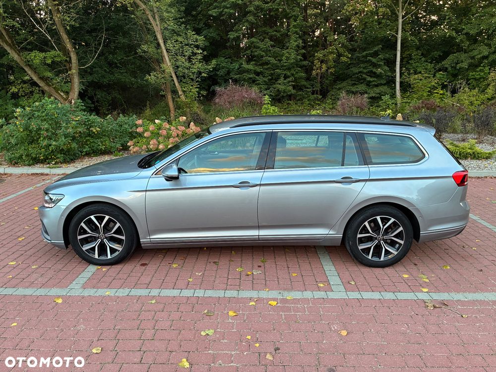 Volkswagen Passat - 3