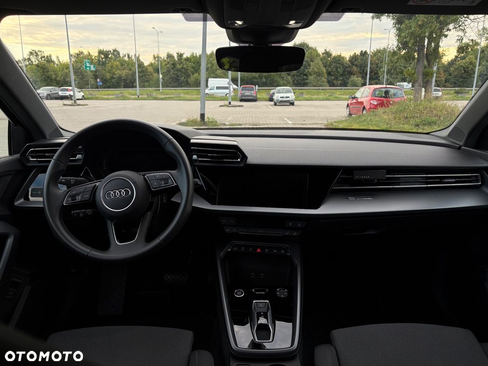 Audi A3 Limousine 35 TFSI mHEV Advanced S tronic - 11