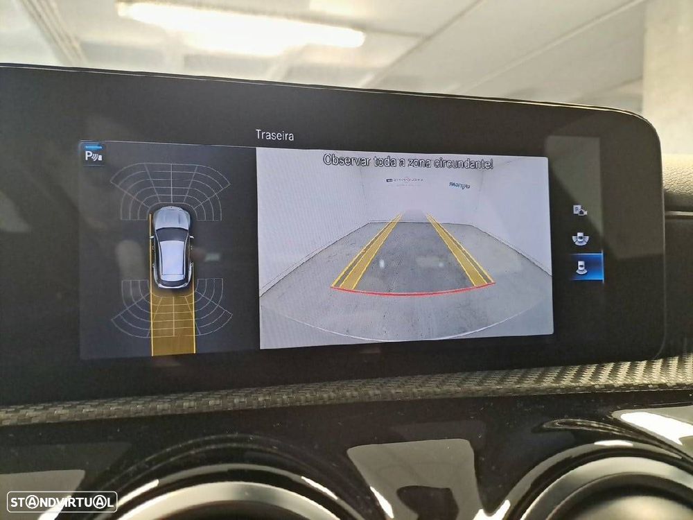 Mercedes-Benz CLA 250 e Shooting Brake AMG Line - 24