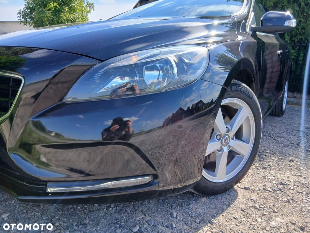 Volvo V40 D2 Momentum - 14