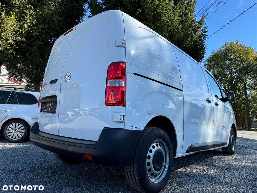 Opel Vivaro - 31