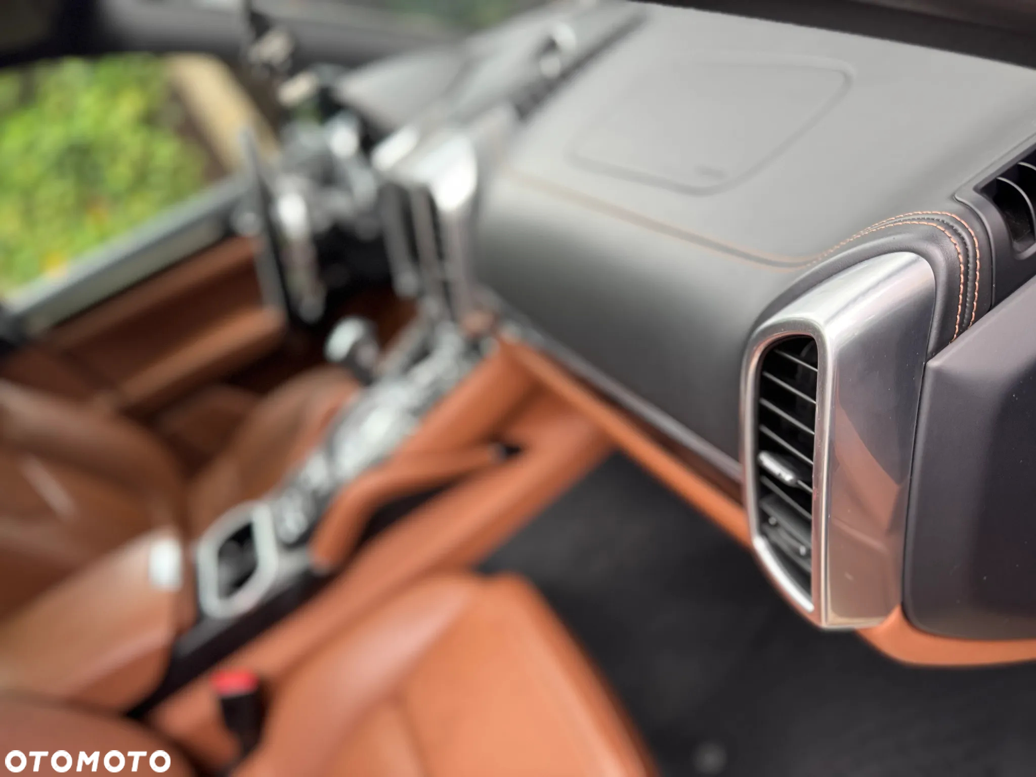 Porsche Cayenne Diesel Platinum Edition - 33