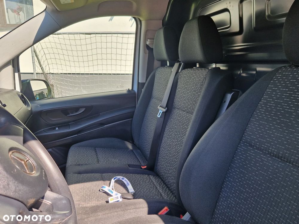Mercedes-Benz Vito - 26