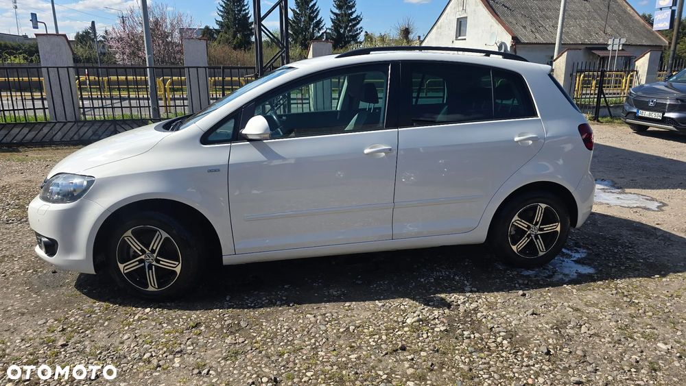 Volkswagen Golf Plus 2.0 TDI DSG Trendline - 12