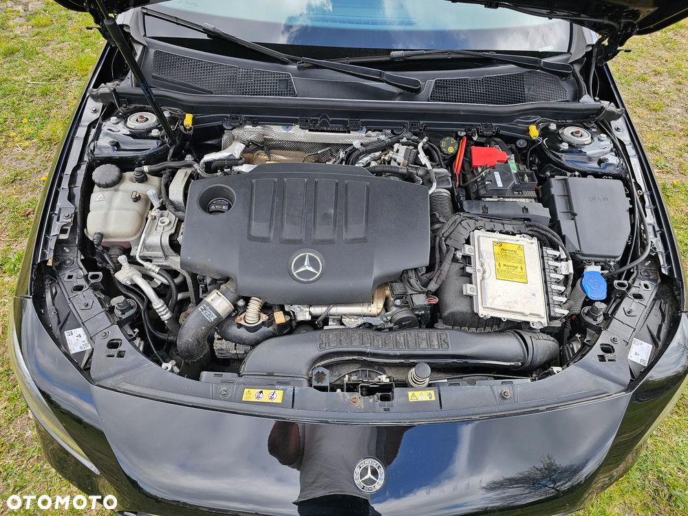 Mercedes-Benz Klasa A 180 d AMG Line - 22