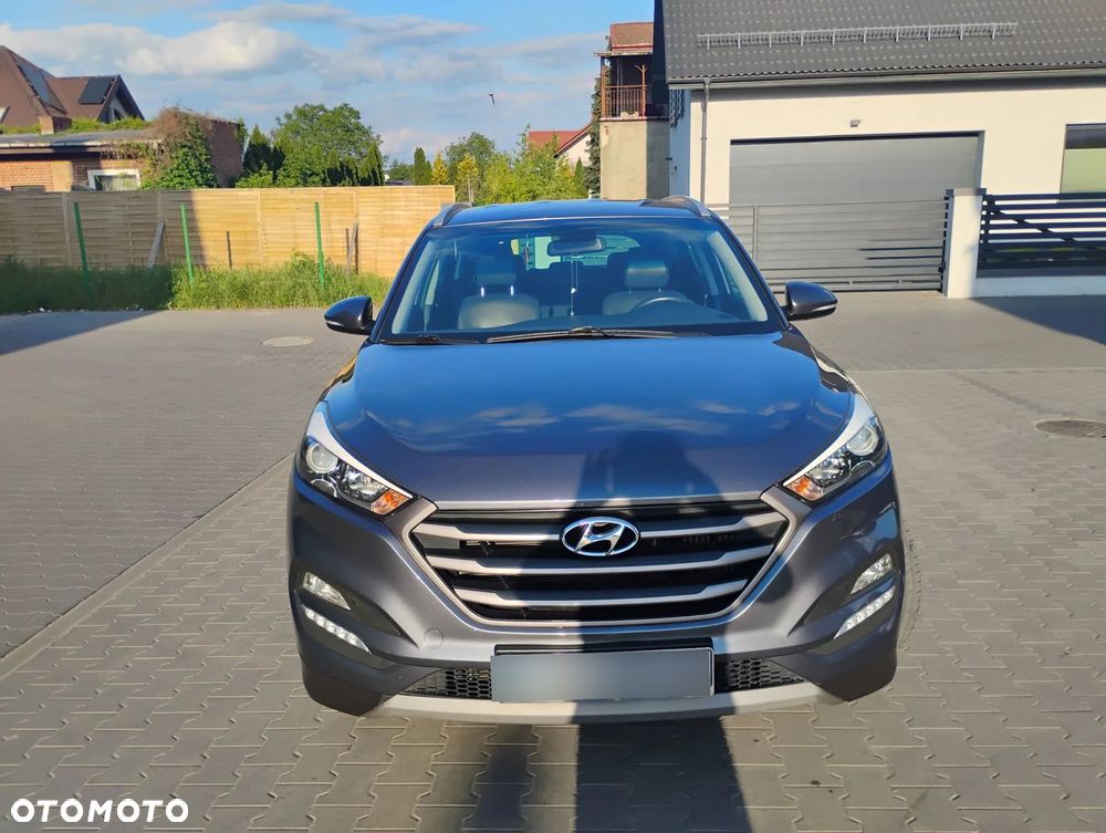 Hyundai Tucson - 2