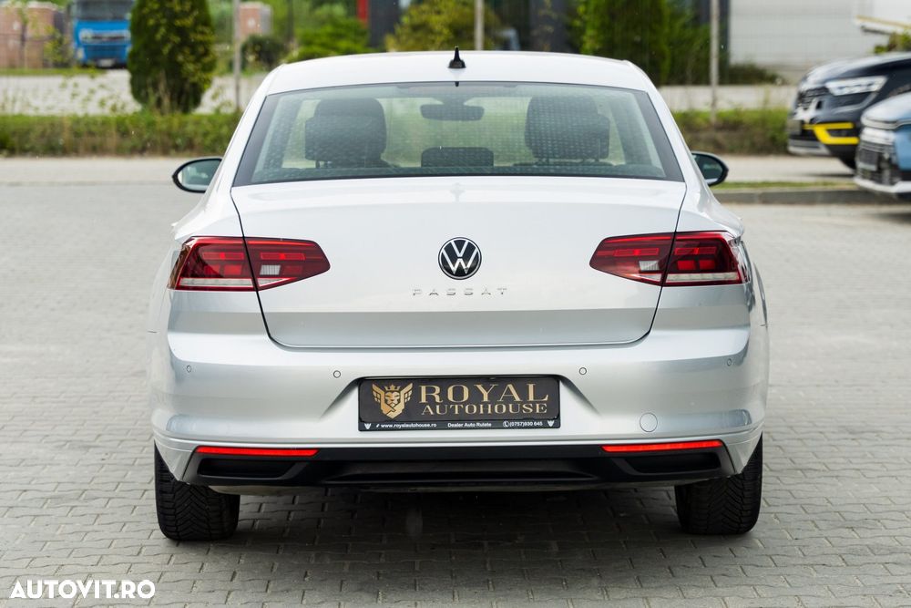 Volkswagen Passat 1.5 TSI OPF DSG Comfortline - 11