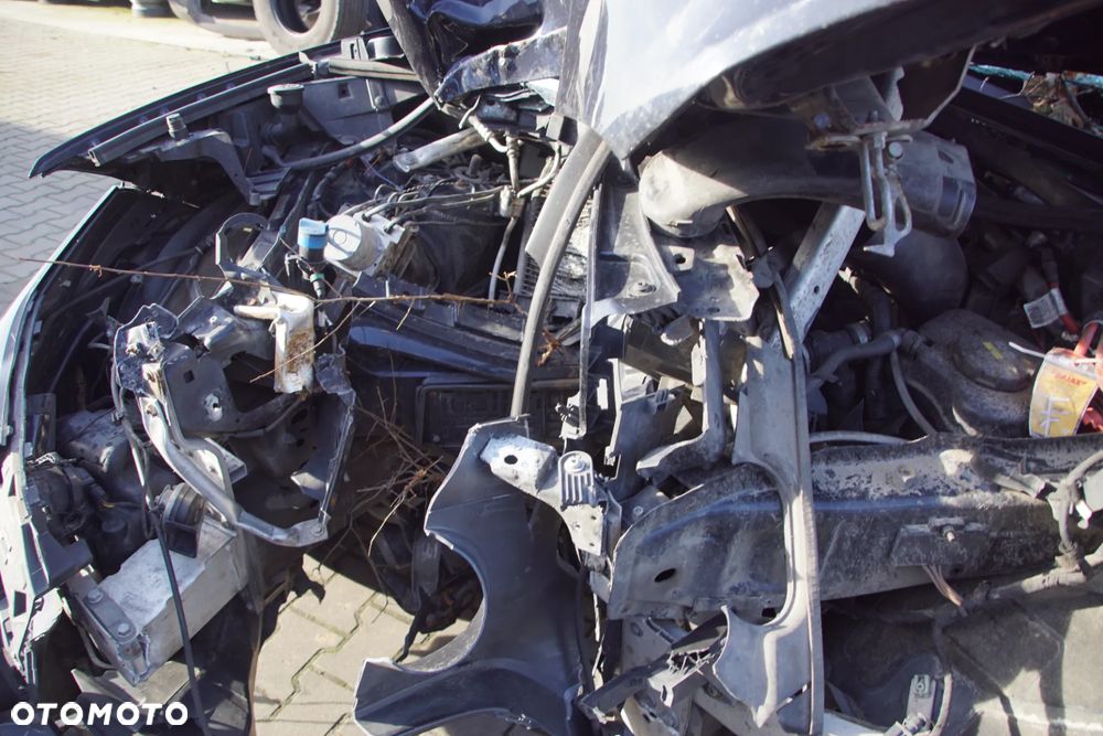 Auto na części - BMW X6 F16 3.0 D 258 KM N57D30 GA8HP75Z 416 2015R Silnik Skrzynia Drzwi Błotnik Zderzak Klapa Lampa Klamka Szyba Lusterko Deska Kokpit Sterownik Moduł Czujnik Licznik Wyświetlacz Panel Kierownica - 19