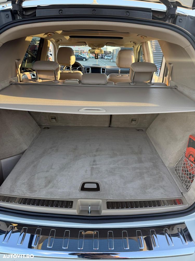Mercedes-Benz ML - 15