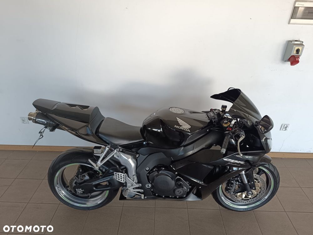 Honda CBR - 4