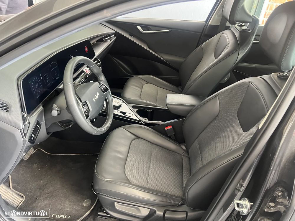Kia e-Niro 64kWh - 11