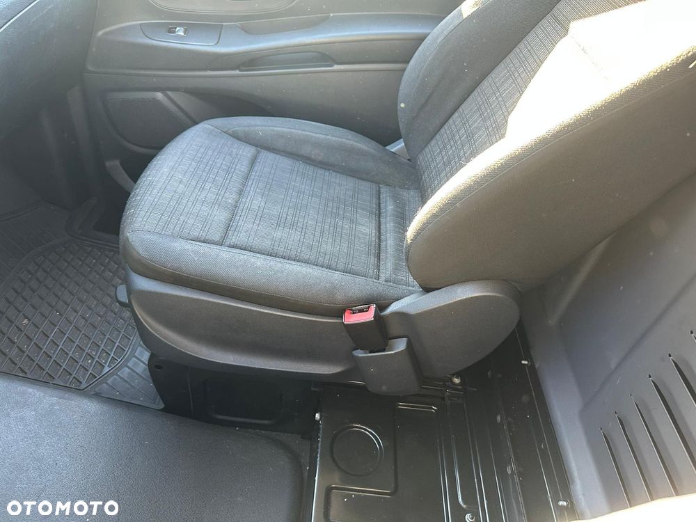 Mercedes-Benz Vito - 8