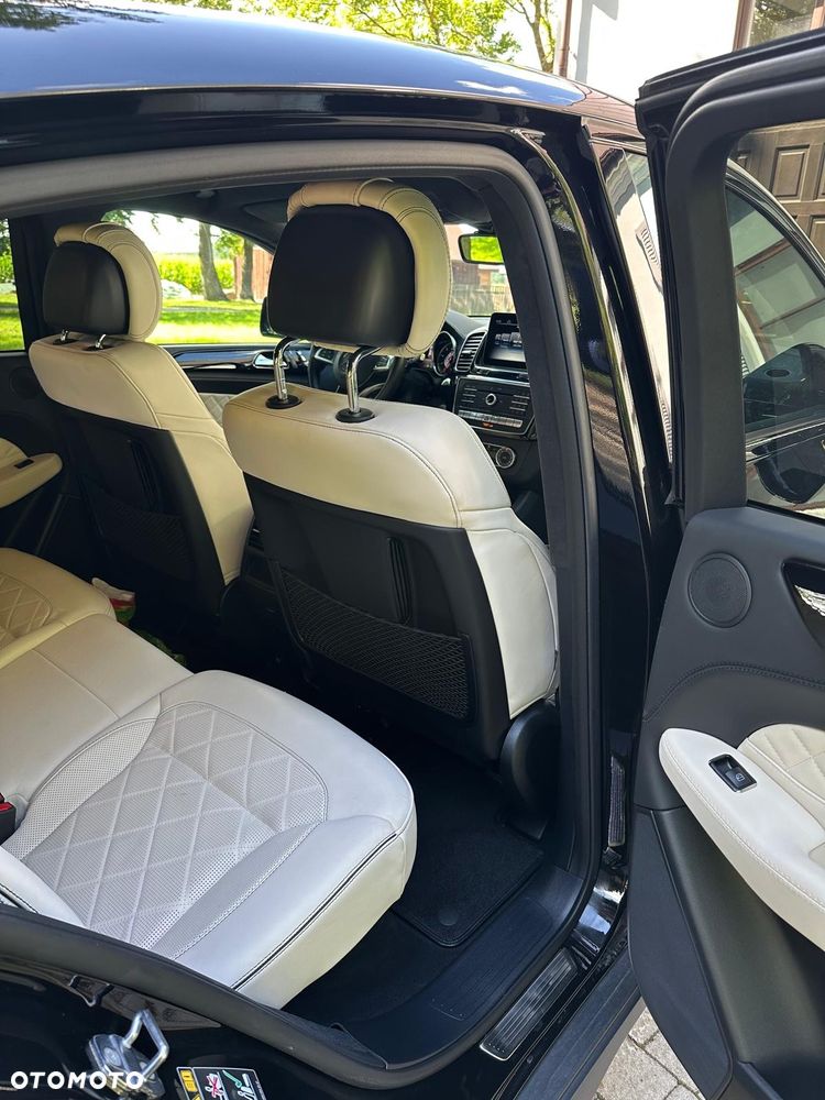 Mercedes-Benz GLE AMG Coupe 43 4-Matic - 14