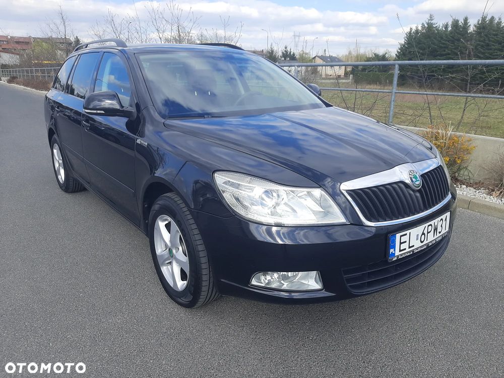 Skoda Octavia 1.6 TDI DPF FAMILY - 1