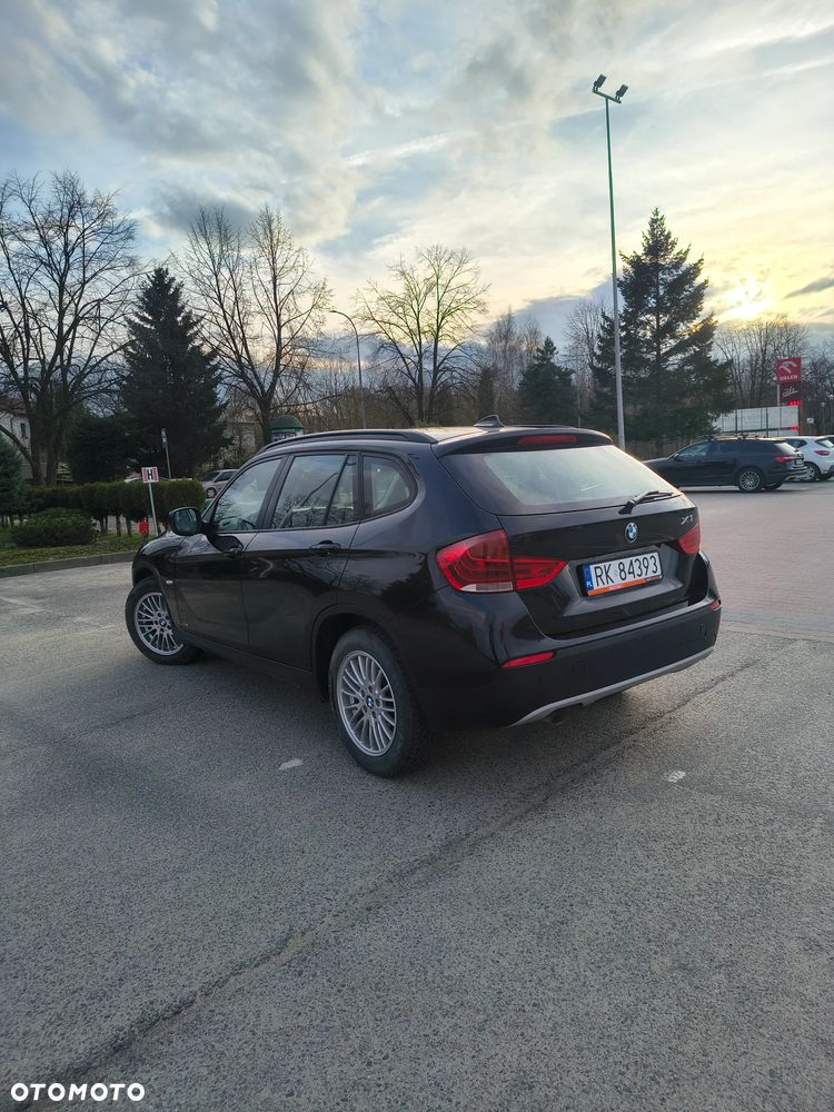 BMW X1 xDrive18d - 4