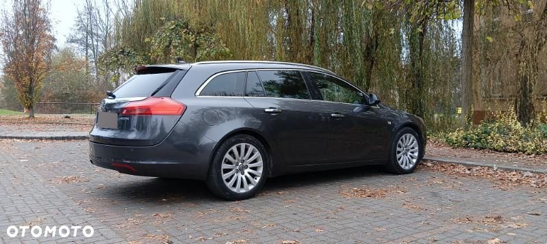 Opel Insignia - 1