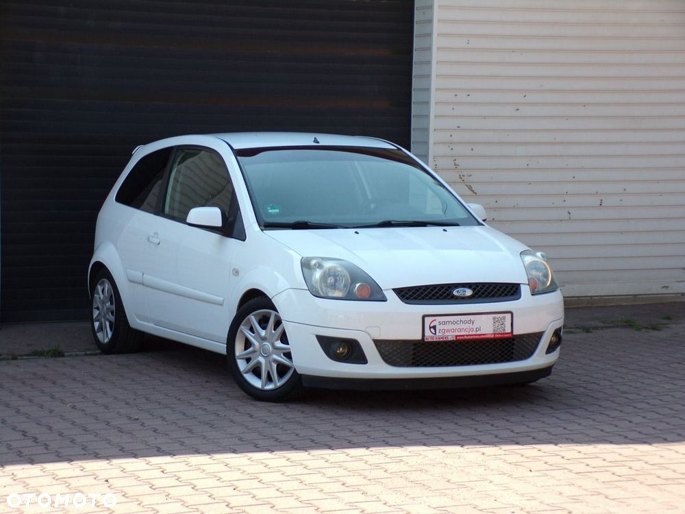 Ford Fiesta - 2