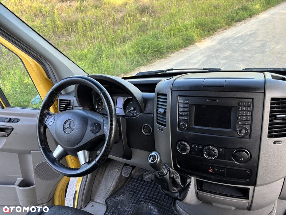 Mercedes-Benz Sprinter 514 - 25