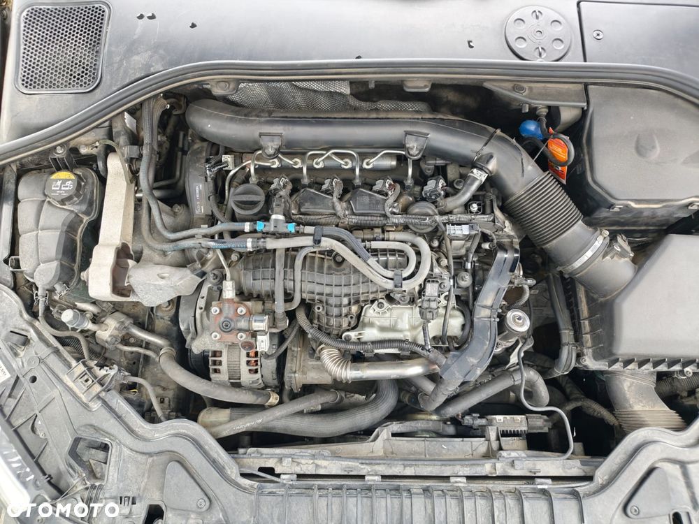 Volvo V60 D3 Drive-E Dynamic Edition (Momentum) - 17