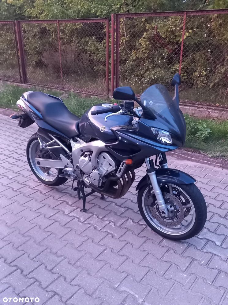 Yamaha FZ6 - 10