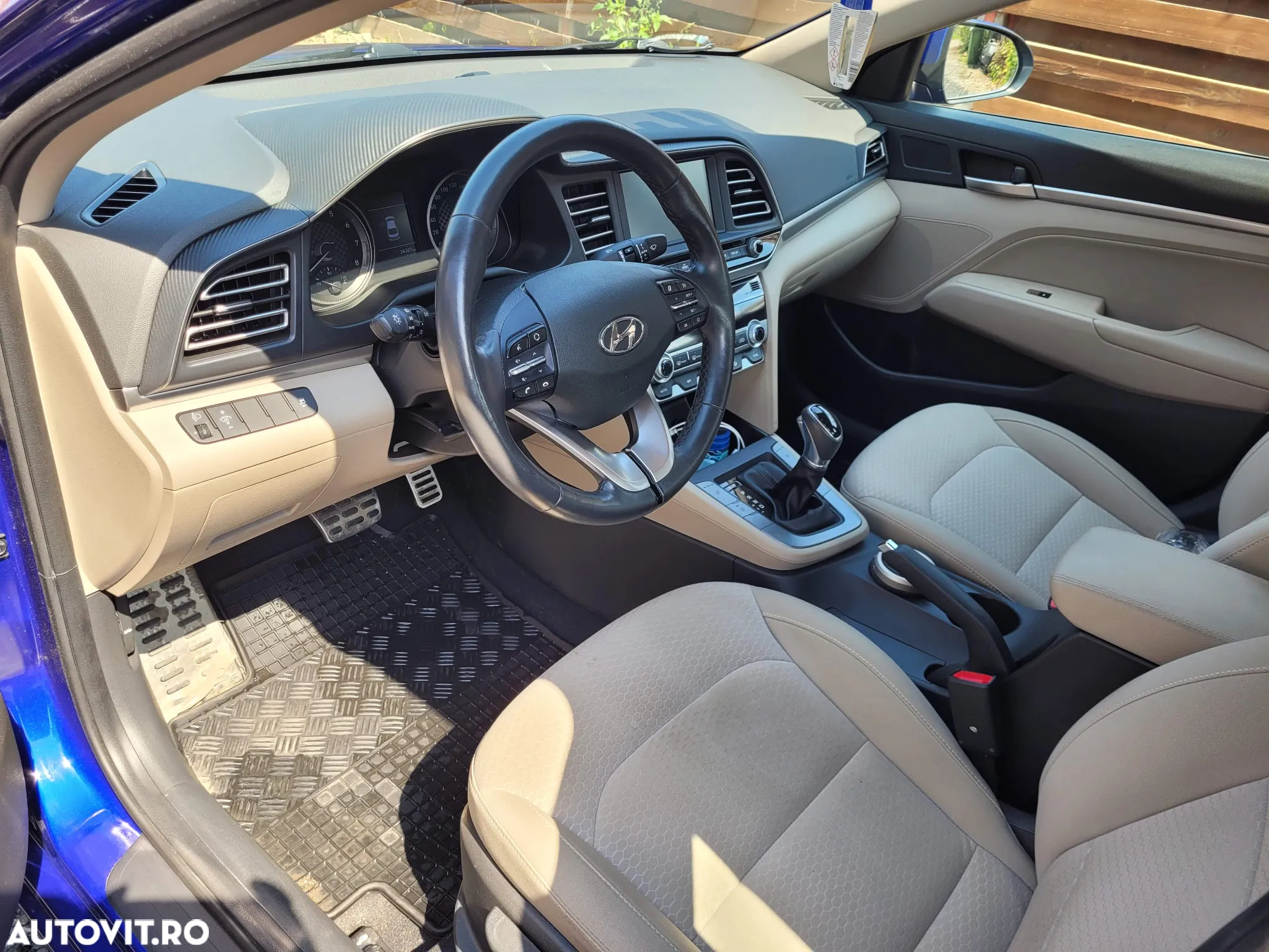 Hyundai Elantra 1.6 MPi Aut. Exclusive - 8