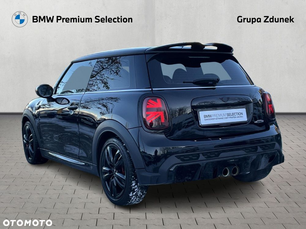 MINI John Cooper Works - 3