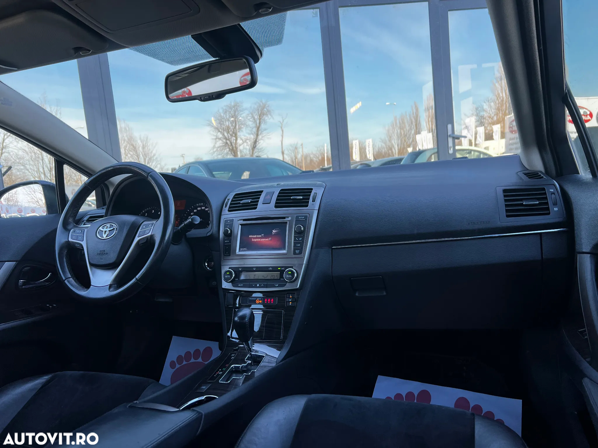Toyota Avensis - 6