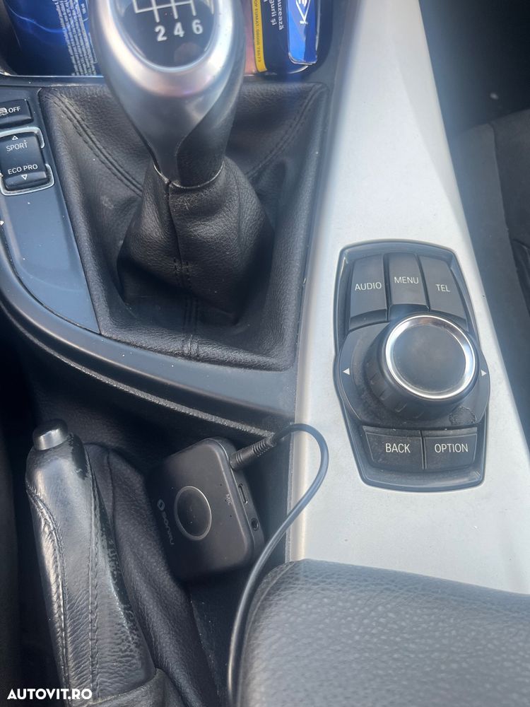 BMW Seria 3 320d EfficientDynamics Edition - 11