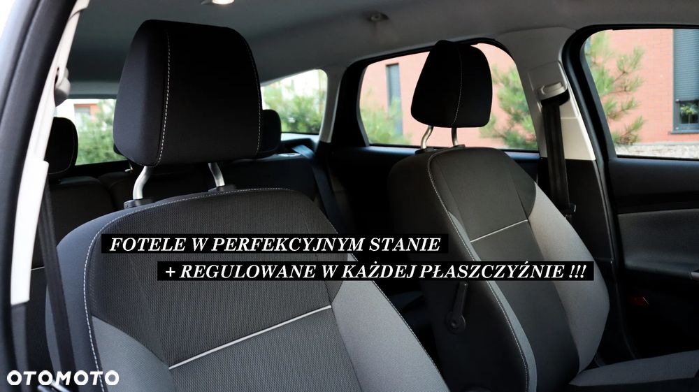 Ford Focus 1.6 Ti-VCT Titanium - 17
