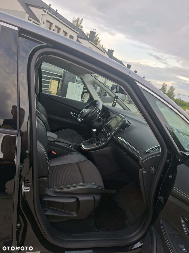 Renault Scenic - 9